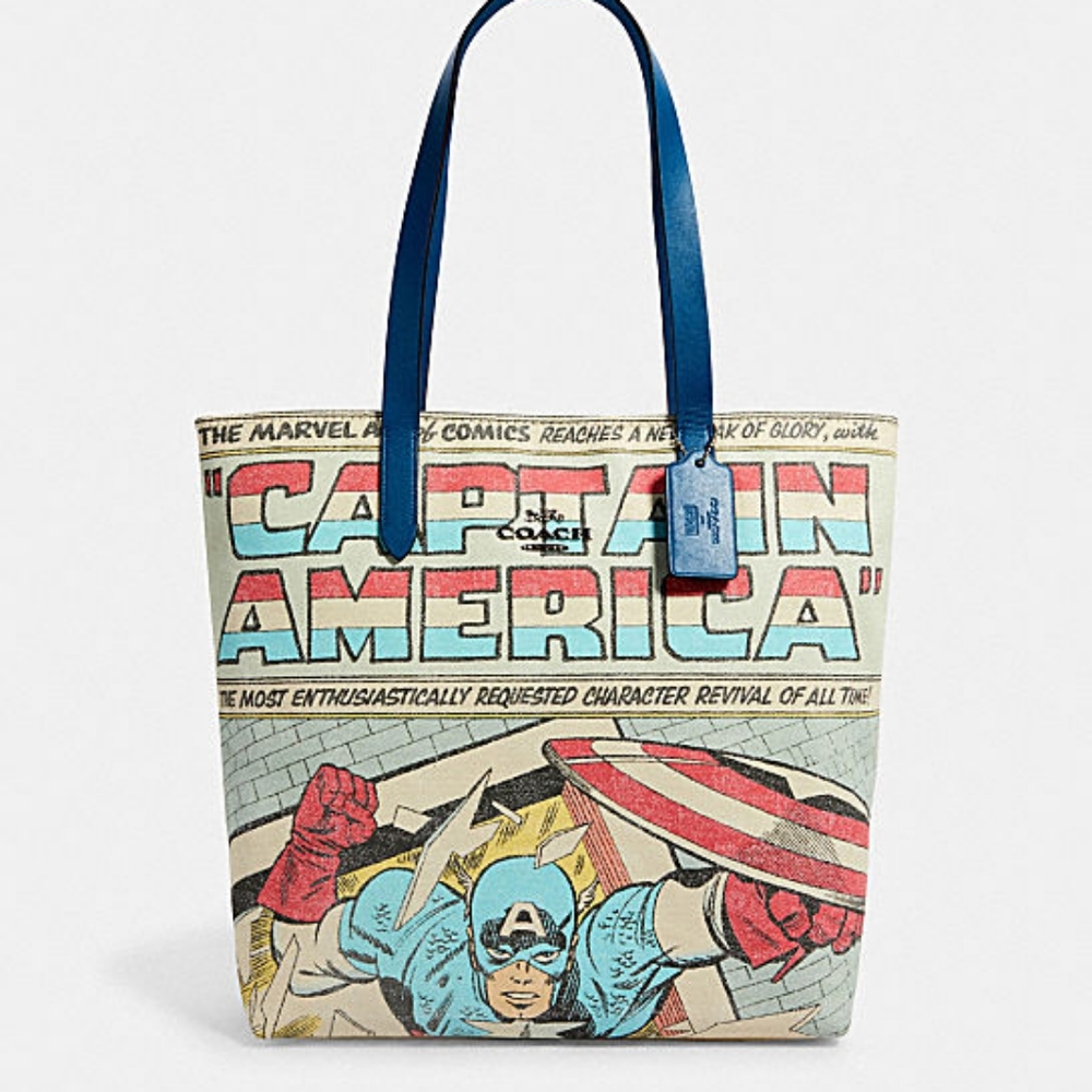 Coach │ Marvel Tote With Captain America